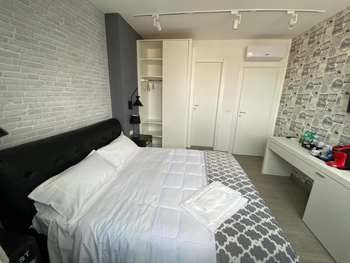2B Fifteen Floor Suite Napoli Nápoles Exterior foto