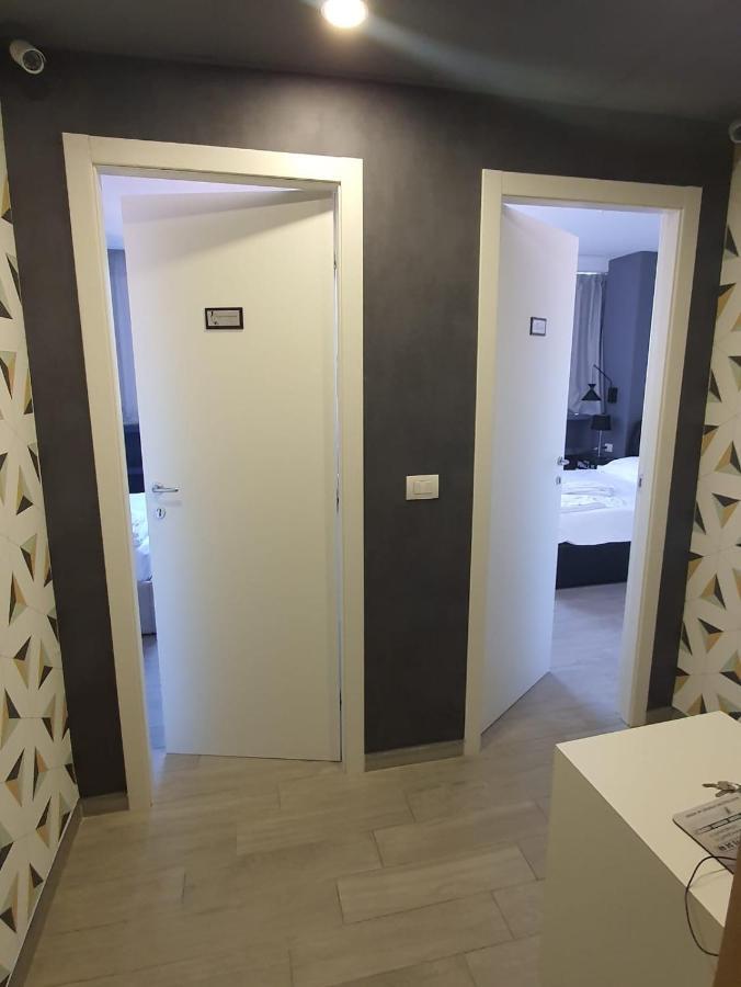 2B Fifteen Floor Suite Napoli Nápoles Exterior foto